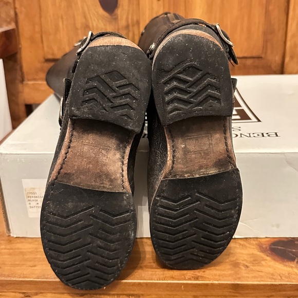 Frye Veronica Back Zip - Picture 6 of 10